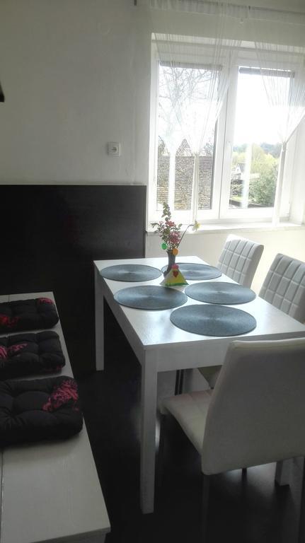 Apartment Prazska โรกิตซานี ภายนอก รูปภาพ